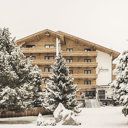 Hotel Johanna Mitten Im Oetztal Umhausen Exterior photo